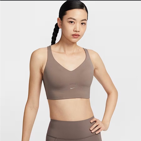 Nike Alate Longline Padded Sports Bra – Medium Support, Mink Brown, Size XS, NWT - Picture 1 of 8